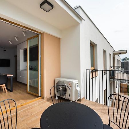 Wola Skwer Sunny Apartment وارسو المظهر الخارجي الصورة